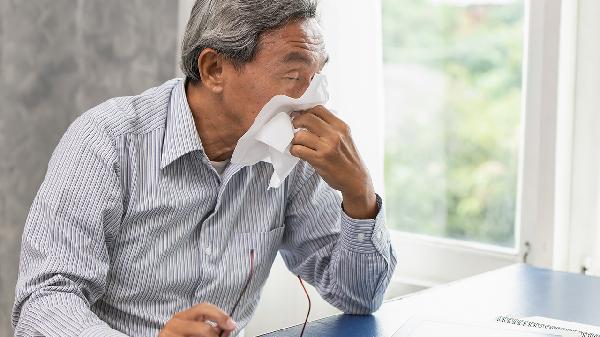 女性梦见死人又活了